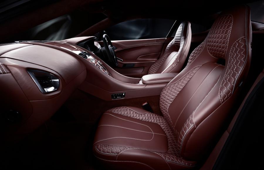 Интерьер Aston Martin Vanquish 2012 года  (UK) (фото 115 из 170)